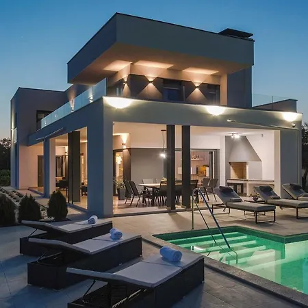 Villa Una * Пула