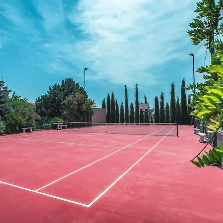 Villa Una Vila *